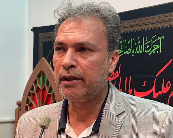 دیدار اعضای بسیج دانش آموزی و اعضای انجمن اسلامی با امام جمعه شهرستان کاشمر 