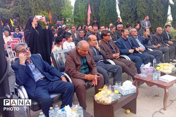 مراسم گرامیداشت چهلمین روز شهادت شهید علی کیانی در گلزار شهدای یاسوج