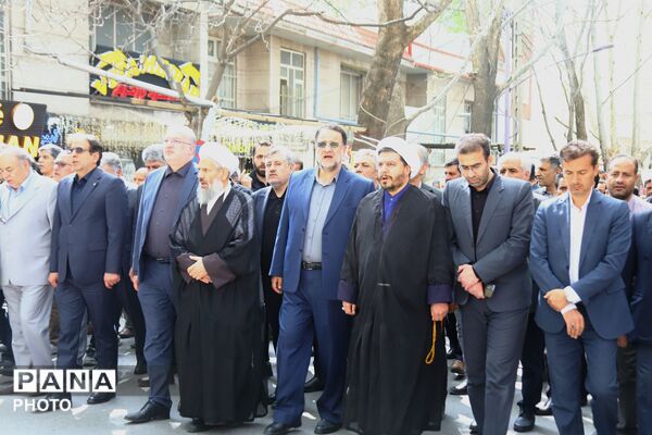 مراسم تشییع پیکر معلم و شاعر نامدار «باریشماز»