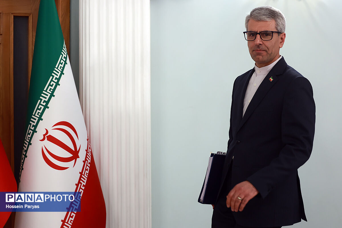 بقائی جزئیات دور سوم مذاکرات غیرمستقیم ایران و آمریکا را بیان کرد