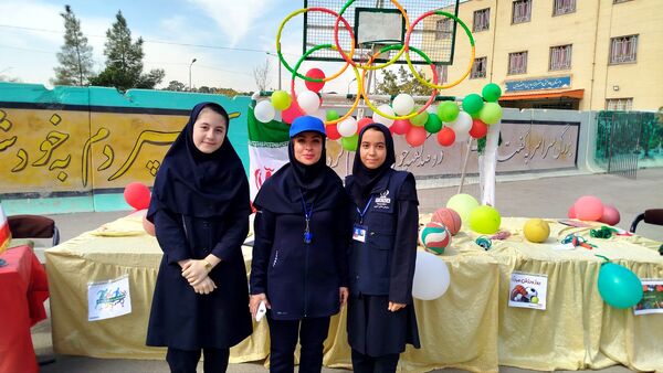 المپیاد ورزشی درون مدرسه‌ای در دبیرستان عطیه