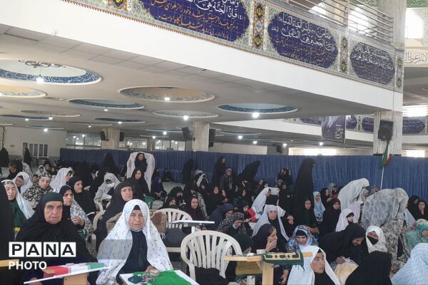 حال‌وهوای معنوی لردگان در جمعه‌ای که با یاد امام شهید و شهدای میناب روشن شد