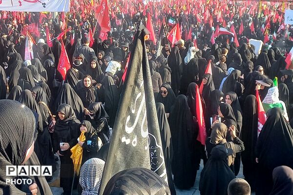 بدرقه با اشک و بیعت ،ایران در سوگِ قائد شهید امت