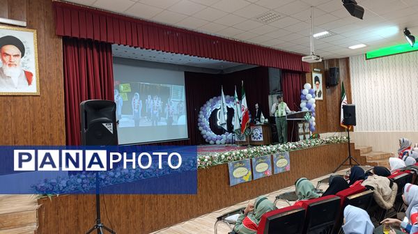 کارگاه آموزشی دانش‌آموزان دختر یاور مربی تشکیلات پیشتازان شهرستان نیشابور 