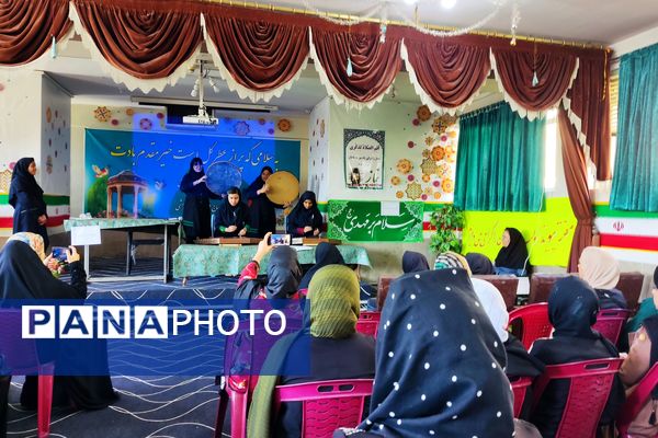 انتخابات انجمن اولیا و مربیان در دبیرستان دخترانه گراشی ناحیه۳