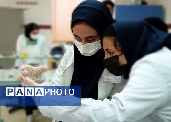۳۰ تیم دانش‌آموزی در مرحله استانی بیست و سومین دوره از مسابقات آزمایشگاهی به رقابت پرداختند