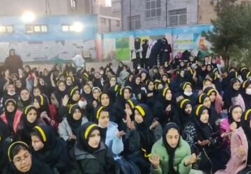 برگزاری ضیافت افطار به همراه دعا خوانی و عبادت در  دبیرستان خدیجه ناحیه دو