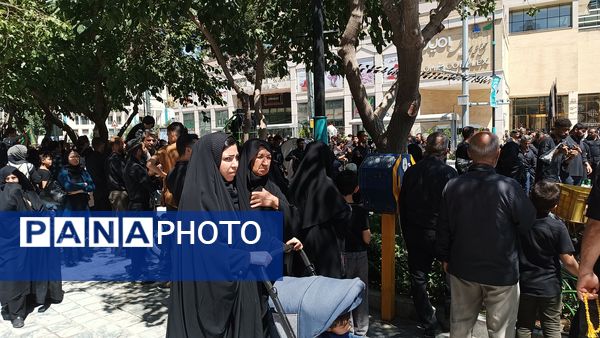 مراسم پیاده‌روی جاماندگان اربعین از میدان پانزده خرداد تا حرم مطهر رضوی