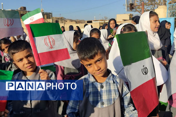 مراسم صبحگاهی دبستان شهید رحمت الله قلعه یزدانی و آموزشگاه آیت الله اراکی