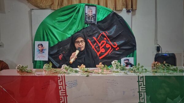 استقبال از پیکر شهید خوشنام در یازده مدرسه اشتهارد