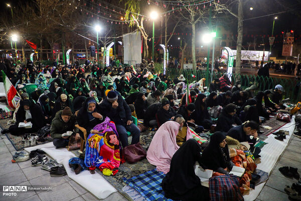 مراسم احیای شب بیست و یکم ماه مبارک رمضان