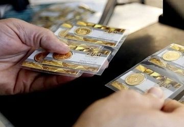 ۱۱۶ قطعه سکه‌ طلا قاچاق توسط نیروهای پلیس در راه‌آهن مشهد کشف شد