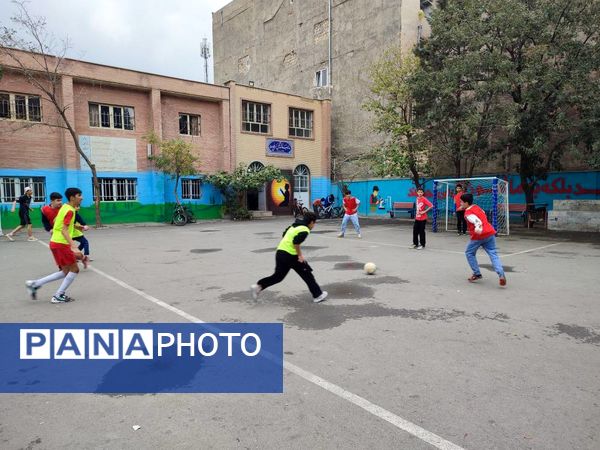 چهارمین اردو درون مدرسه‌ای دبیرستان باقرالعلوم شهر قدس