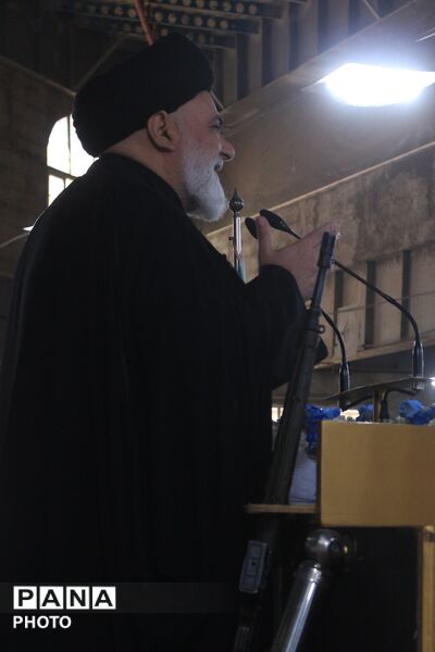 نماز جمعه بهارستان