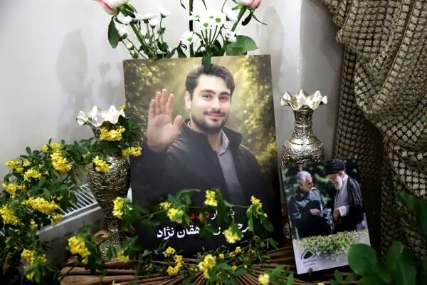 امیرحسین عمری شهیدانه زندگی کرد و عاشقانه به شهادت رسید