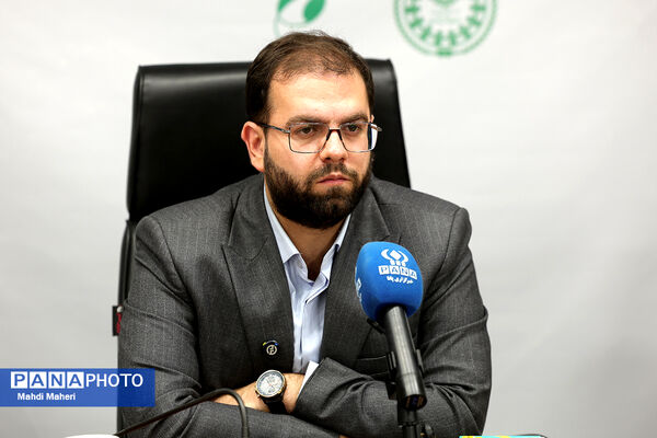 اولین نشست کارگروه تدوین سند دوازدهمین دوره مجلس دانش‌آموزی
