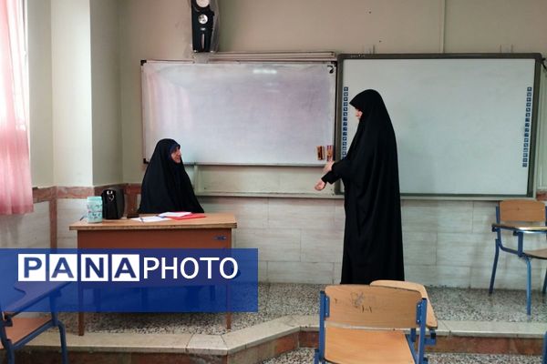 چهل و چهارمین دوره مسابقات قرآن، عترت و نماز: درخشش دانش‌آموزان در دبیرستان شاهد الغدیر