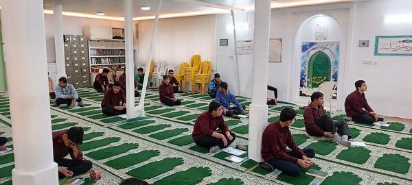  مسابقات قرآن، عترت و نماز سطح آموزشگاه در دبیرستان نمونه آیت‌الله خامنه‌ای