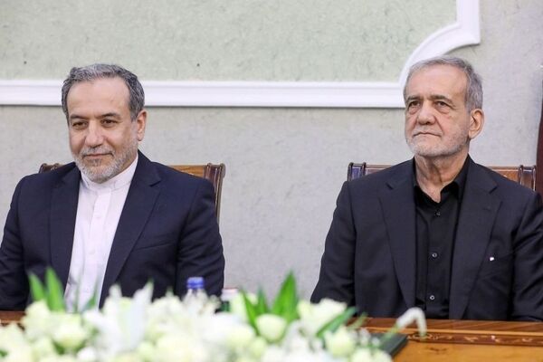 دولت پزشکیان در جنگ، عملکرد قابل دفاعی داشت/ دیپلماسی باید به صورت فعالانه ادامه یابد
