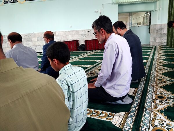 موکب دبیرستان ناصر در آموزش  و پرورش ناحیه ۷