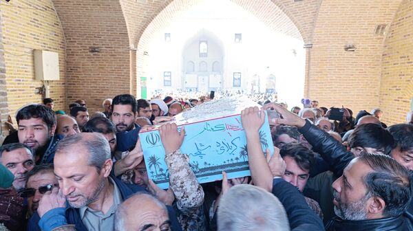 مراسم استقبال از پیکر شهید گمنام خوشنام فاطمی در مسجد جامع نیشابور 