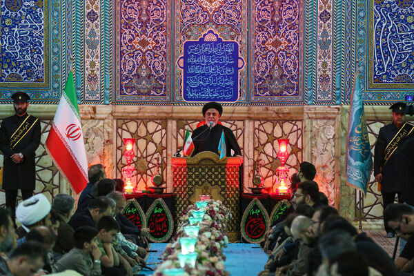 آیین «عهد عاشقی» با حضور اصحاب رسانه در مسجد جمکران