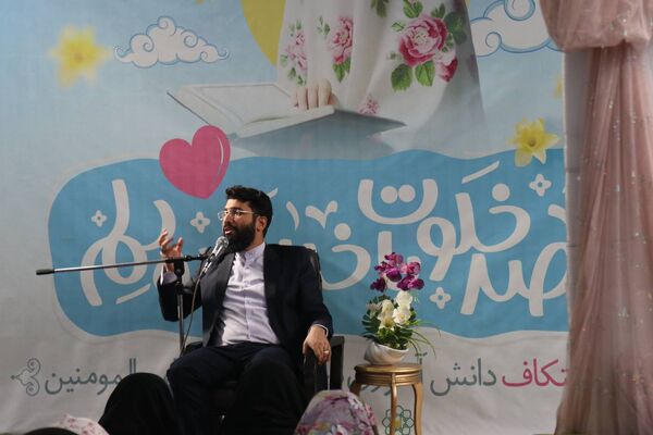 روایتی از آرامش؛ اعتکاف رجبیه دختران نوجوان مسجد امیرالمؤمنین(ع)