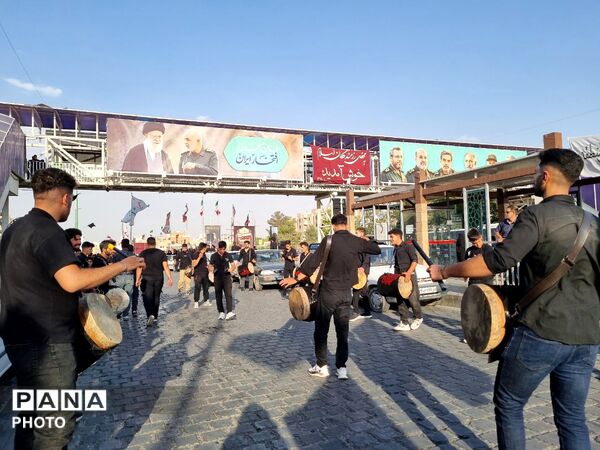 تجلی شور حسینی در گلستان شهدا؛ اجتماع کاروان‌های عزاداری تاسوعا