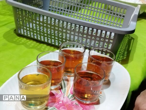 عطر چای و روضه در گلشن