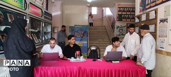 دبیرستان پروین ، پیشگام در اجرای برنامه‌های محله‌محور در حسین‌آباد شاملو