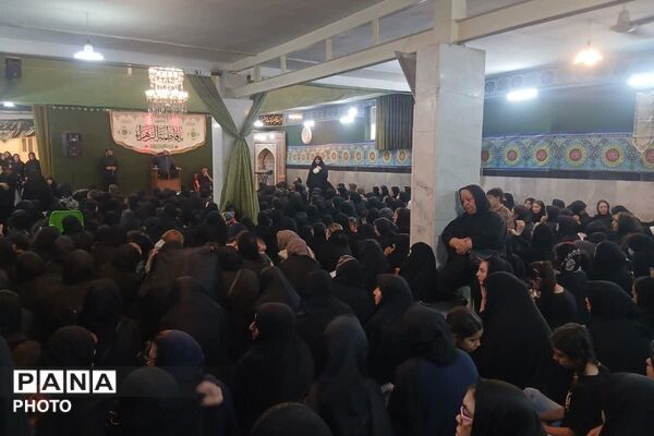 لالایی عشق در سوگ کوچک‌ترین شهید کربلا