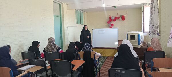 کلاس‌های اوقات فراغت در جلگه رخ ؛ دانش‌آموزان تابستانی متفاوت را تجربه می‌کنند