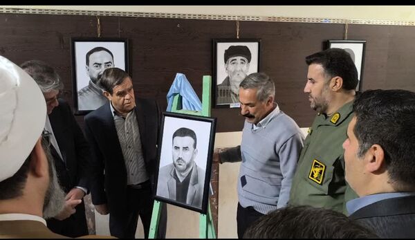 به صدا در آمدن زنگ انقلاب در مدارس اسلام آباد غرب 