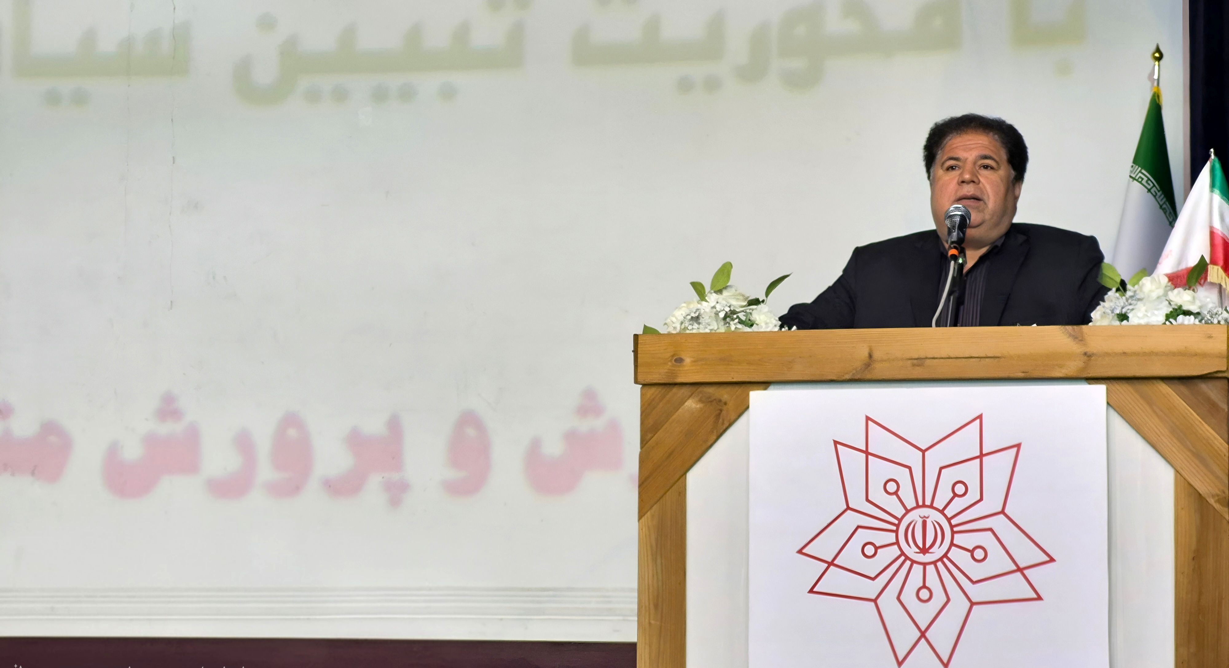 تحول در کشور از مدرسه آغاز می‌شود