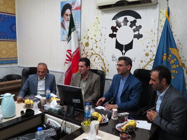 نشست معاون پیشگیری و تشخیص توانبخشی سازمان آموزش پرورش استثنایی کشور با مدیران مرکز  استان