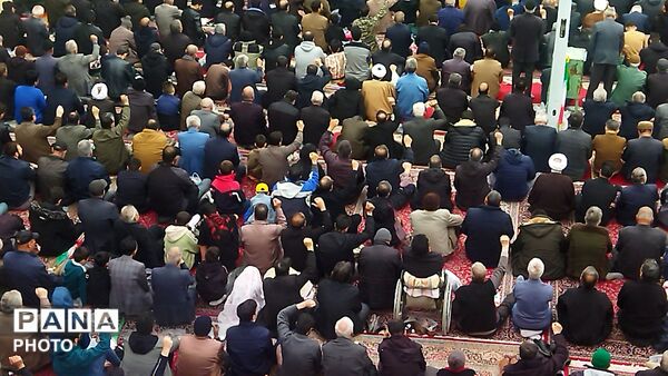 حضور پرشور مردم نیشابور در نماز جمعه روز قدس 