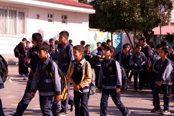 صبحگاه دانش‌آموزی در دبستان قلمچی گرگان