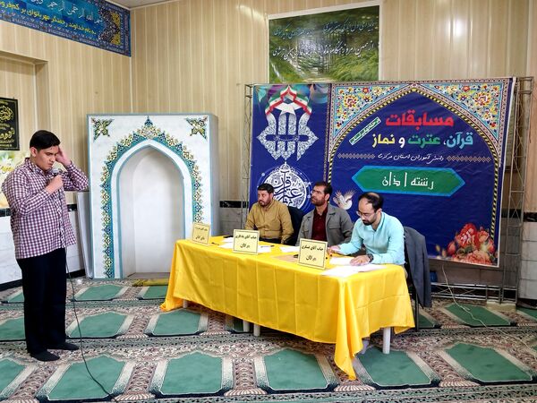 بازدید مدیرکل آموزش و پرورش استان مرکزی از اردوگاه امام خمینی(ره)