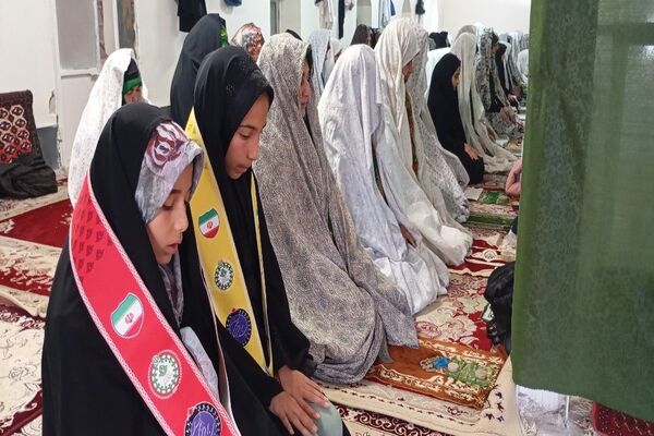 اقامه نماز جمعه در شهر بار نیشابور