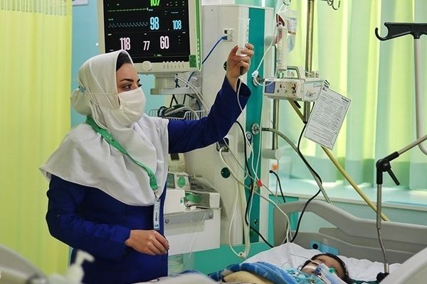 اهتمام دولت چهاردهم برای اجرای مطالبات پرستاران/ استخدام 20 هزار پرستار در دستور کار قرار دارد