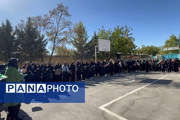 برگزاری المپیاد درون مدرسه ای در دبیرستان مریم عذرا دماوند