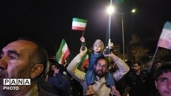 بیعت ورزشکاران  نیشابوری با رهبر انقلاب-۱