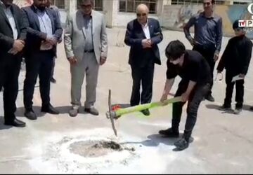 آیین کلنگ‌زنی همزمان ۲ مدرسه خیرساز در ناحیه ۵ اصفهان