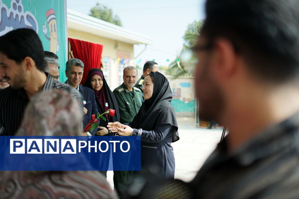 غنچه‌های دانش در نخستین روز مدرسه شکفتند