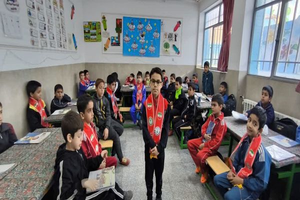 جشن نیمه شعبان با چاشنی درس هدیه‌های آسمانی در دبستان حضرت مهدی(عج)