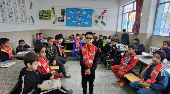 جشن نیمه شعبان با چاشنی درس هدیه‌های آسمانی در دبستان حضرت مهدی(عج)