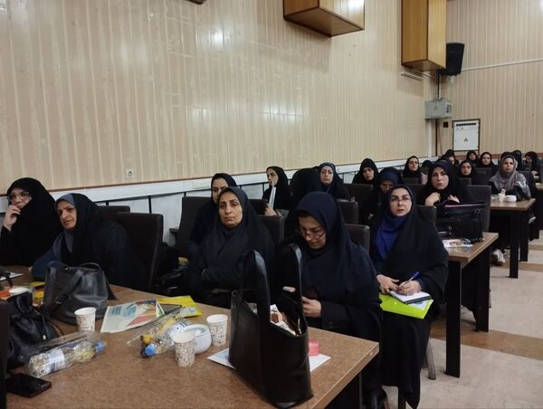  گردهمایی مدیران مدارس مجری یاریگران زندگی در مازندران