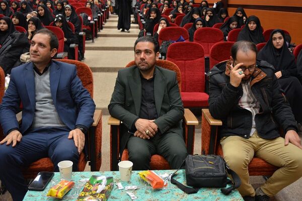 مرحله دوم اعزام دانش‌آموزان دختر بهارستانی به سرزمین نور
