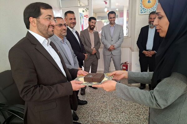 آیین افتتاح کتابخانه کانون فرهنگی تربیتی شهدای فرهنگی ملارد برگزار شد