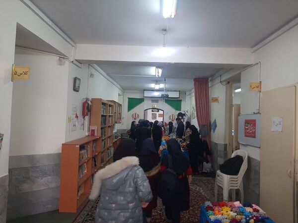 برپایی بازارچه مشاغل خانگی در کانون امید انقلاب